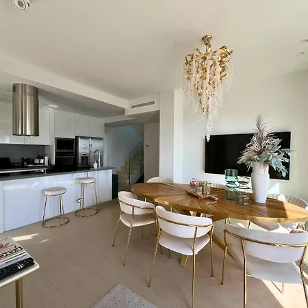 Barcelona 11 Villa *